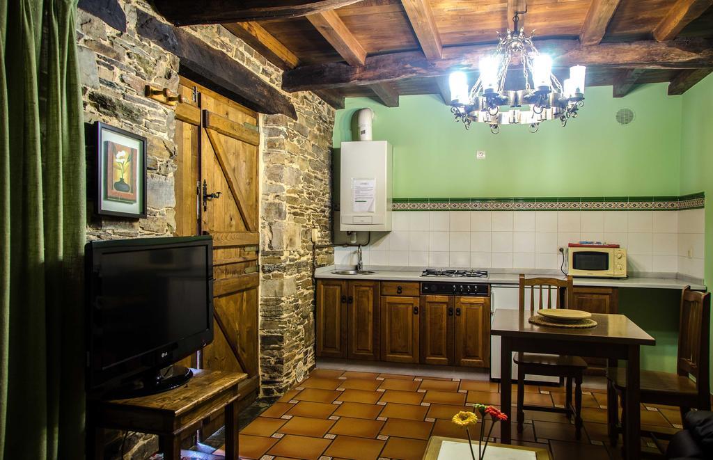Casas Rurales Taramundi Verde Room photo