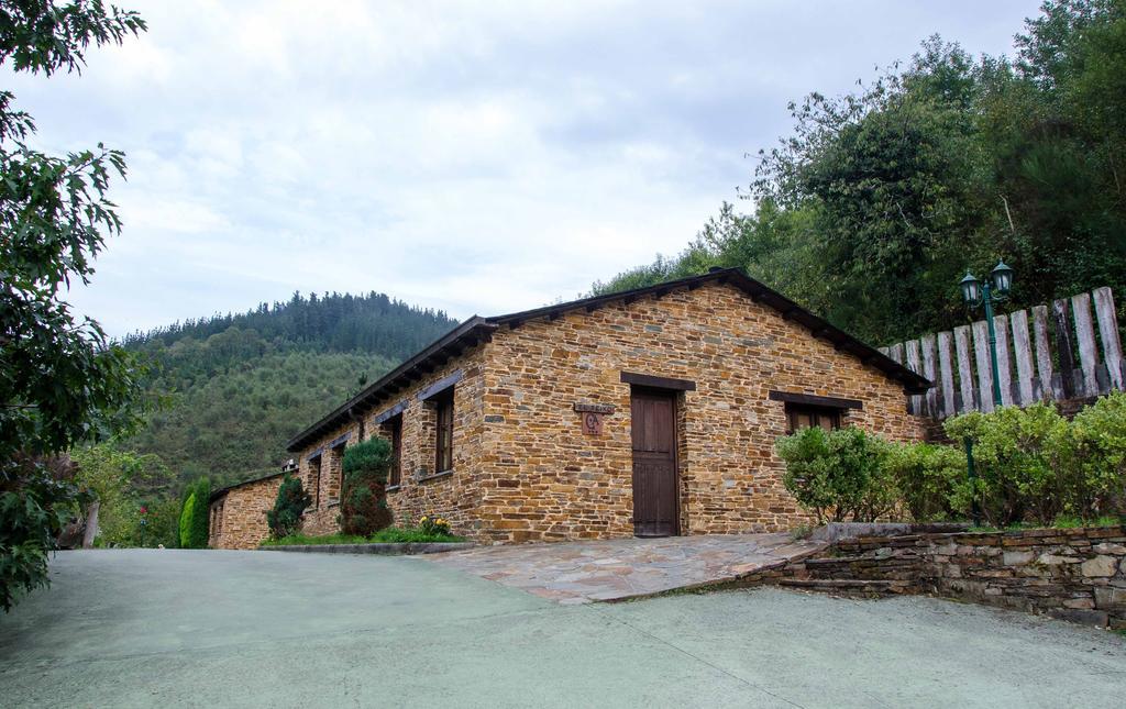 Casas Rurales Taramundi Verde Room photo