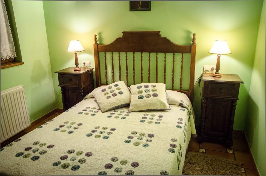Casas Rurales Taramundi Verde Room photo